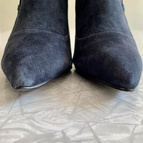 Charles & Keith Navy Suede Corset Booties 36 - Picture 3 of 11